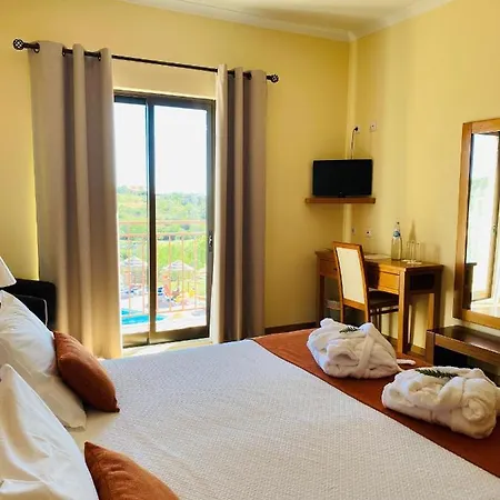 Quinta Dos Poetas Nature &