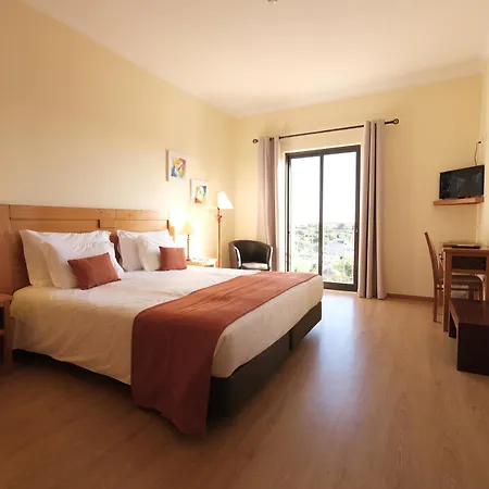 Quinta Dos Poetas Nature & Hotel